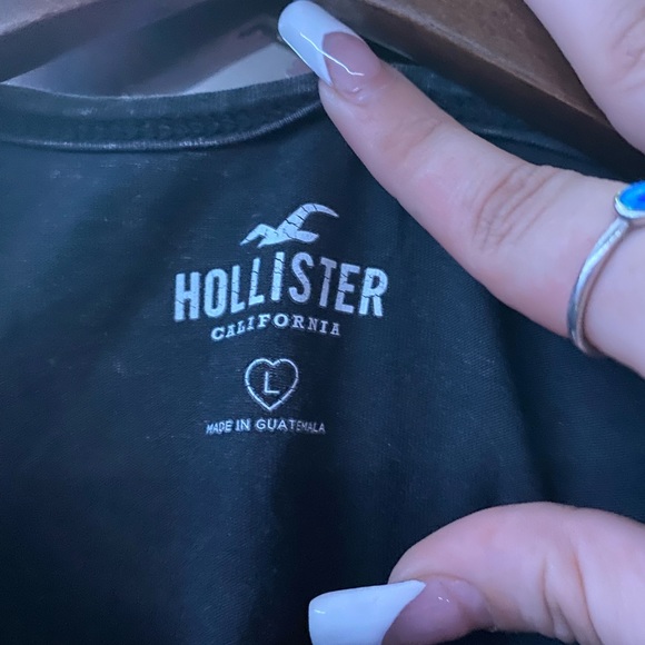 Hollister crop top - Picture 2 of 2